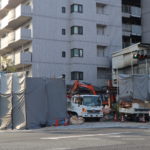 中央6丁目の産業道路沿い「焼肉天狗」が解体されてる。3月に閉店してた模様